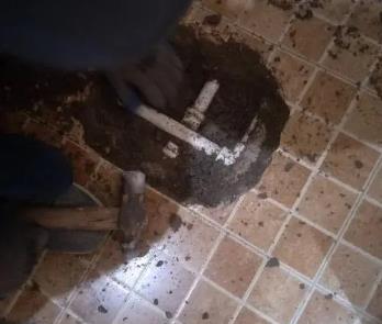 靖西卫生间漏水维修公司为您分享下卫生间渗水如何处理及注意事项